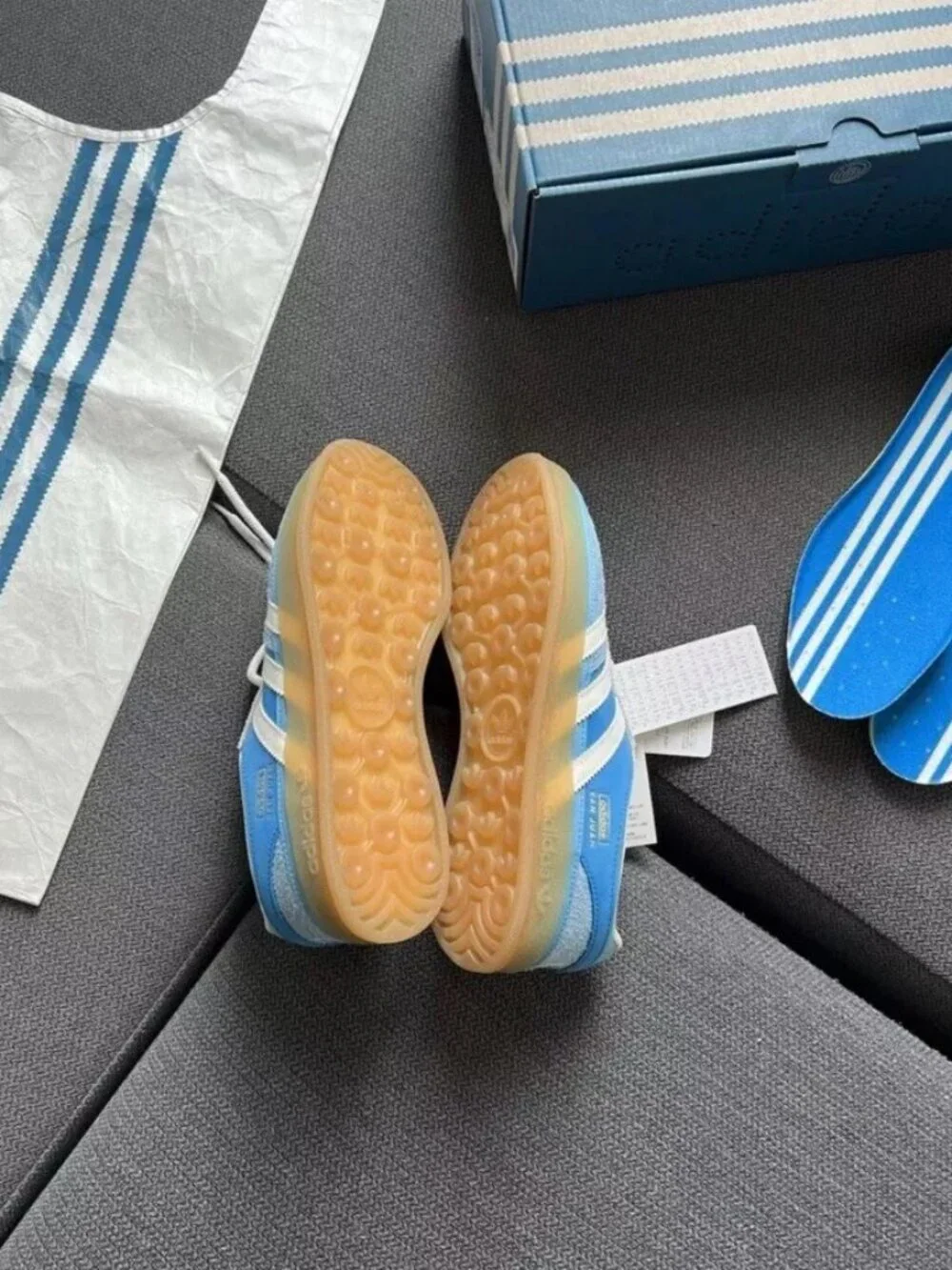 New Womens adidas Originals x Bad Bunny Sneaker - Picture 8 of 9